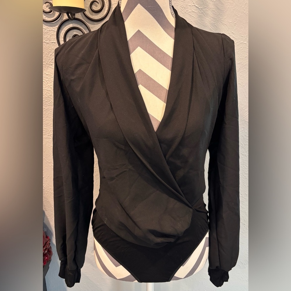 NWOT Long sleeve Shirt Bodysuit